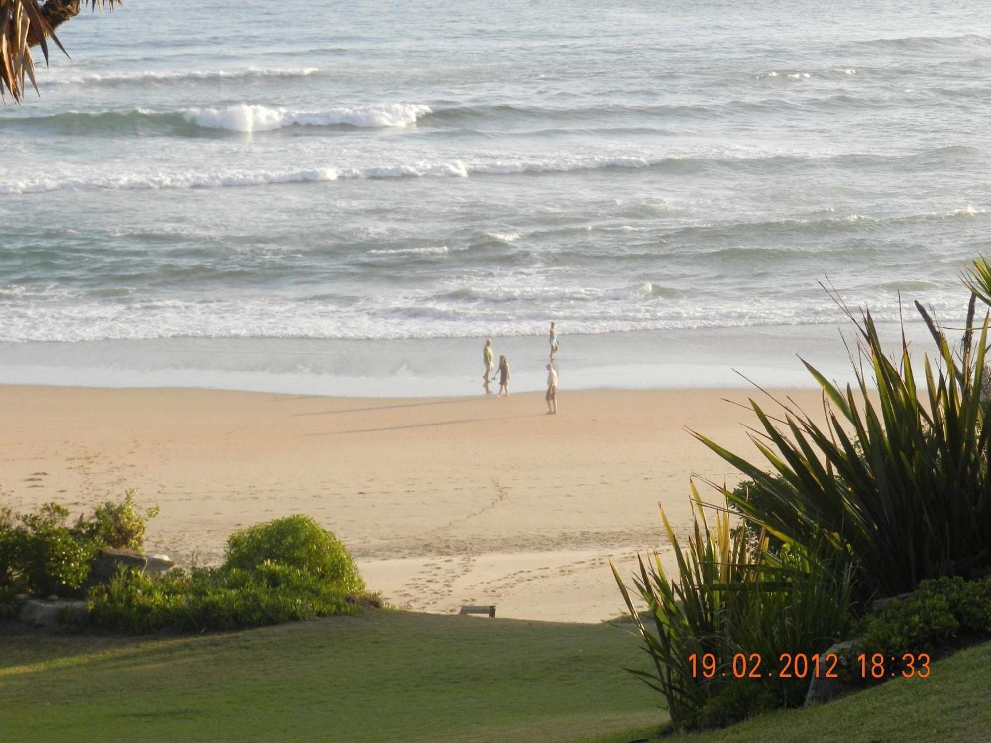 The Pink Lodge On The Beach Wilderness Bagian luar foto
